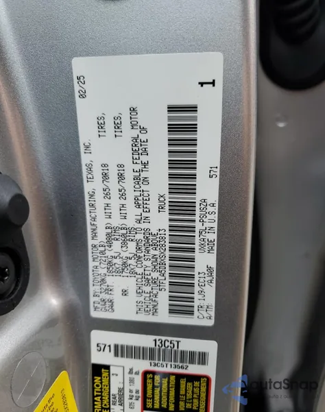 2025 Toyota Tundra Crewmax Sr z USA, uszkodzony, nr VIN 5TFLA5DBXSX283813